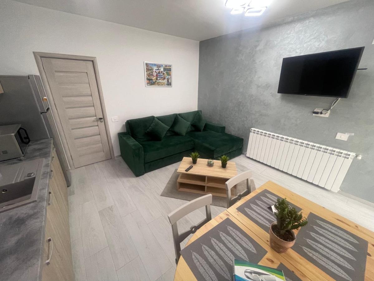 Velier Holiday Apartments Мамая Екстериор снимка